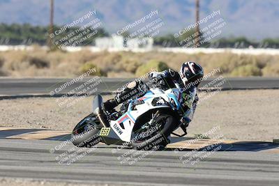 media/Nov-01-2025-CVMA (Sat) [[fc0f7531b8]]/Race 11-Amateur Supersport Open/